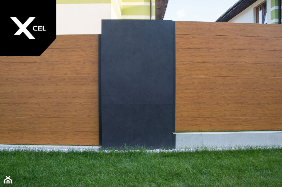 Ogrodzenie aluminiowe, które wygląda jak ogrodzenie drewniane - zdjęcie od XCEL Ogrodzenia - Homebook