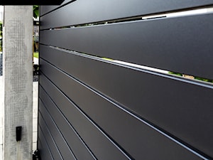 Nowoczesne ogrodzenie aluminiowe Arete Horizon - zdjęcie od XCEL Ogrodzenia