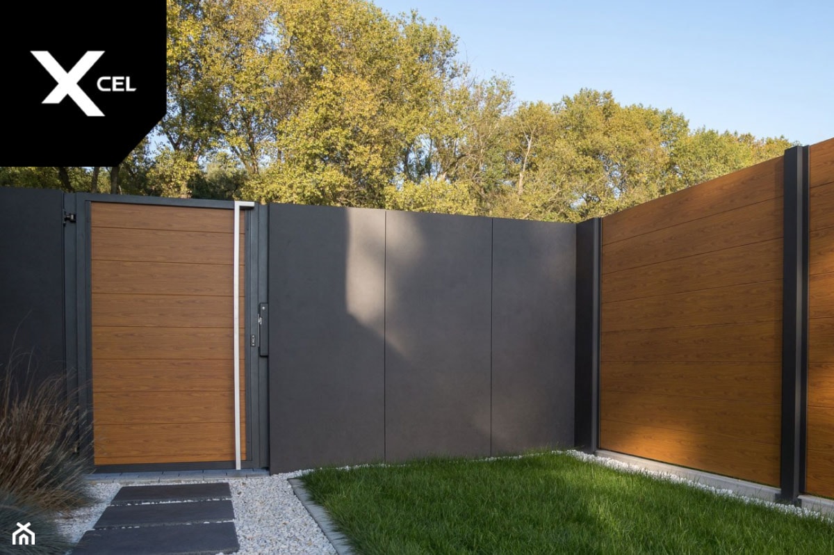 Ogrodzenie aluminiowe, które wygląda jak ogrodzenie drewniane - zdjęcie od XCEL Ogrodzenia - Homebook