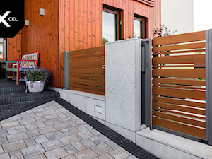 Aluminiowe ogrodzenie drewnopodobne - zdjęcie od XCEL Ogrodzenia