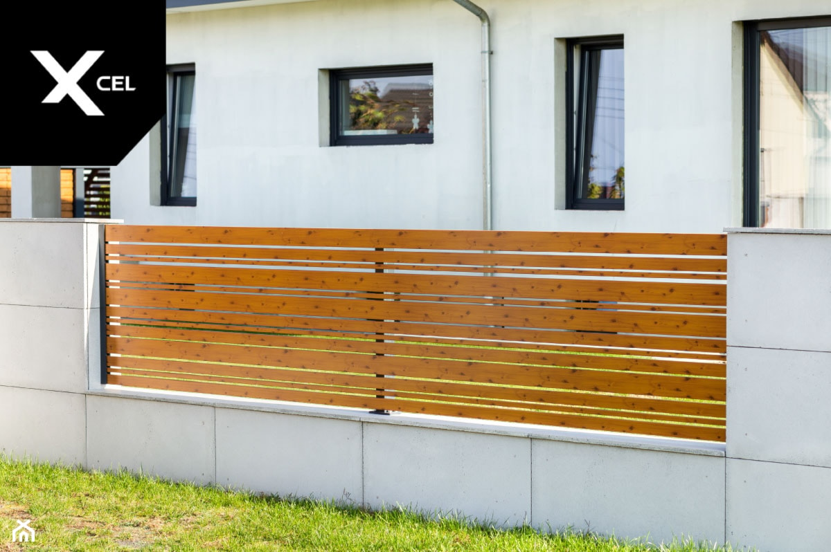 Drewnopodobne ogrodzenie aluminiowe - zdjęcie od XCEL Ogrodzenia - Homebook