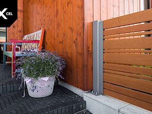 Ogrodzenie aluminiowe wierni imitujące drewno - zdjęcie od XCEL Ogrodzenia