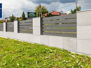 Nowoczesne Ogrodzenie Xcel Horizon Beton Architektoniczny Ogrodzenia - zdjęcie od XCEL Ogrodzenia