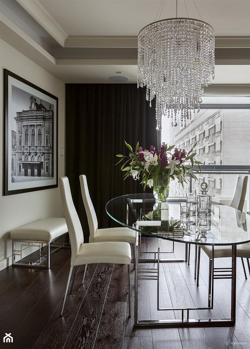 Szczypta luksusu - Średnia beżowa jadalnia jako osobne pomieszczenie, styl nowoczesny - zdjęcie od HOLA DESIGN