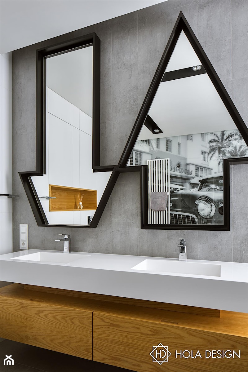HOLA_25 - Mała bez okna z lustrem z dwoma umywalkami z punktowym oświetleniem łazienka, styl nowoczesny - zdjęcie od HOLA DESIGN