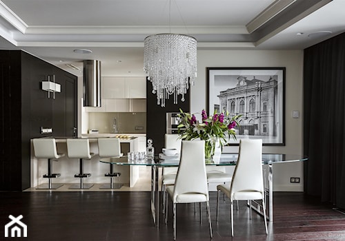 Szczypta luksusu - Duża beżowa jadalnia jako osobne pomieszczenie, styl nowoczesny - zdjęcie od HOLA DESIGN