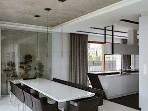 HOLA_25 - Duża biała jadalnia w salonie, styl nowoczesny - zdjęcie od HOLA DESIGN