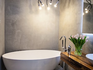 Realizacja łazienki z wanną wolnostojącą - Mała bez okna z lustrem łazienka, styl minimalistyczny - zdjęcie od LIL'LET arch. Karolina Lewandowska