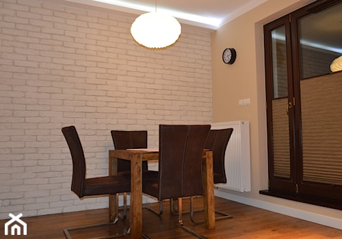 Mieszkanie na Woli - Mała beżowa jadalnia jako osobne pomieszczenie, styl nowoczesny - zdjęcie od Tetate