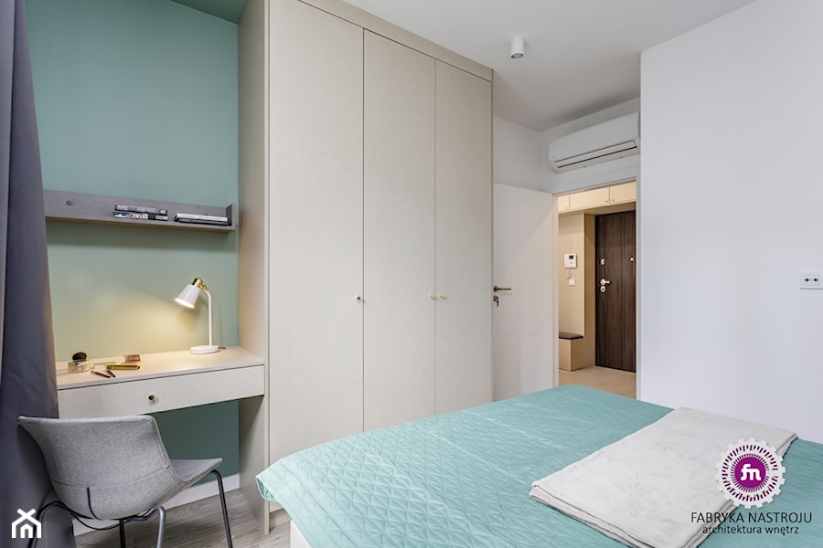 Małe mieszkanie 2 pokoje - Sypialnia, styl skandynawski - zdjęcie od Fabryka Nastroju Izabela Szewc