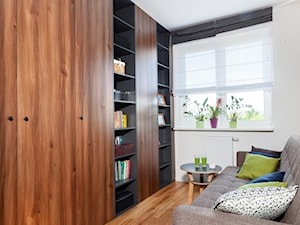 Z heksagonem-realizacja - Małe w osobnym pomieszczeniu z sofą białe biuro, styl nowoczesny - zdjęcie od Fabryka Nastroju Izabela Szewc