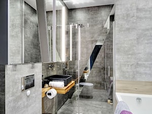z ukosa - Średnia na poddaszu bez okna łazienka, styl minimalistyczny - zdjęcie od Fabryka Nastroju Izabela Szewc