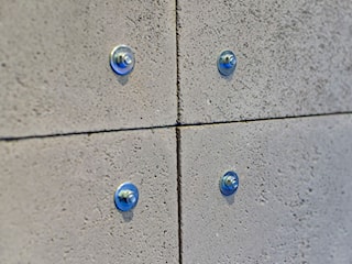4 sposoby na beton architektoniczny na ścianie