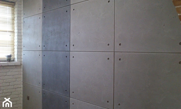 beton na ścianie, płyty z betonu na ścianie, biała cegła na ścianie