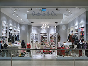 Sklep Antonio & Co. - Wnętrza publiczne, styl glamour - zdjęcie od A+D Retail Store Design
