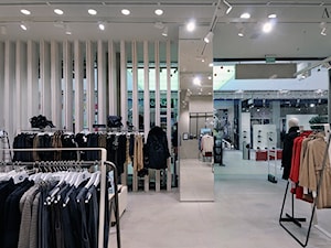 - zdjęcie od A+D Retail Store Design