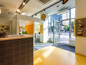 - zdjęcie od A+D Retail Store Design