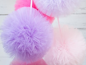 Pompony tiulowe - zdjęcie od My Label
