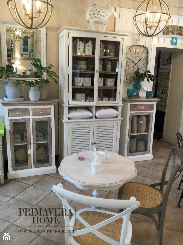 Wnętrza w stulu PROWANSALSKIM I SHABBY CHIC - Salon, styl prowansalski - zdjęcie od PRIMAVERA-HOME.COM - Homebook