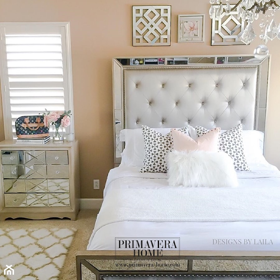 Amerykańskie meble lustrzane w stylu Nowojorskim - Mała różowa sypialnia, styl prowansalski - zdjęcie od PRIMAVERA-HOME.COM