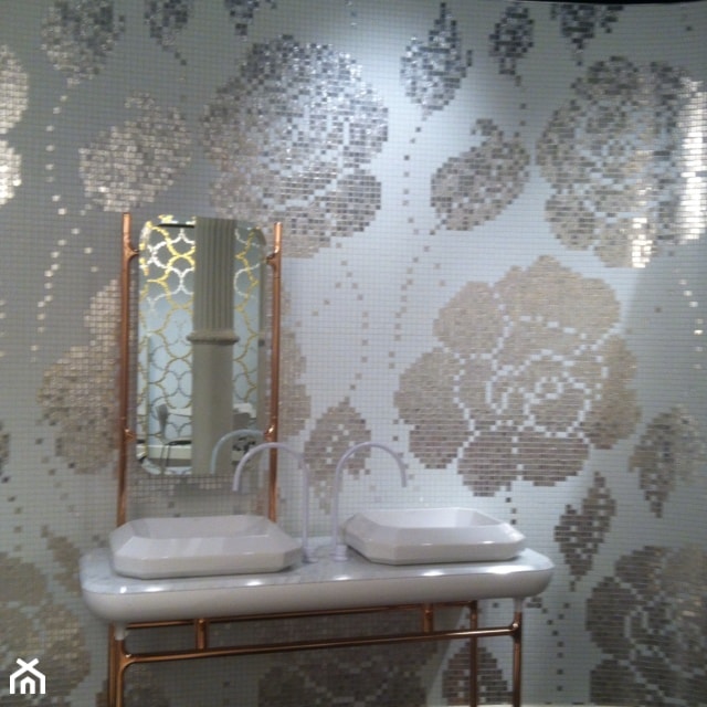 Mozaika szklana biała+srebrna WINTER FLOWERS insp. Bisazza - primavera.sklep.pl - zdjęcie od PRIMAVERA-HOME.COM