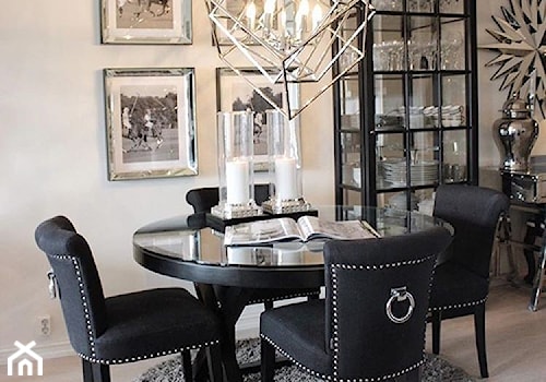 Obrazy w lustrzanych ramach - Średnia biała jadalnia w salonie, styl glamour - zdjęcie od PRIMAVERA-HOME.COM