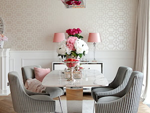 Tapicerowane eleganckie krzesło glamour - jadalnia w stylu glamour - zdjęcie od PRIMAVERA-HOME.COM
