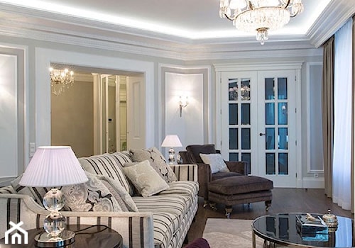 Wnętrza w stylu Modern Classic - Mały biały salon, styl glamour - zdjęcie od PRIMAVERA-HOME.COM