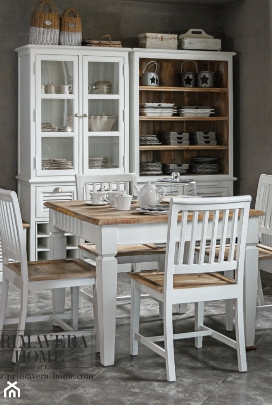 Wnętrza w stulu PROWANSALSKIM I SHABBY CHIC - Średnia szara jadalnia w salonie w kuchni jako osobne pomieszczenie, styl prowansalski - zdjęcie od PRIMAVERA-HOME.COM