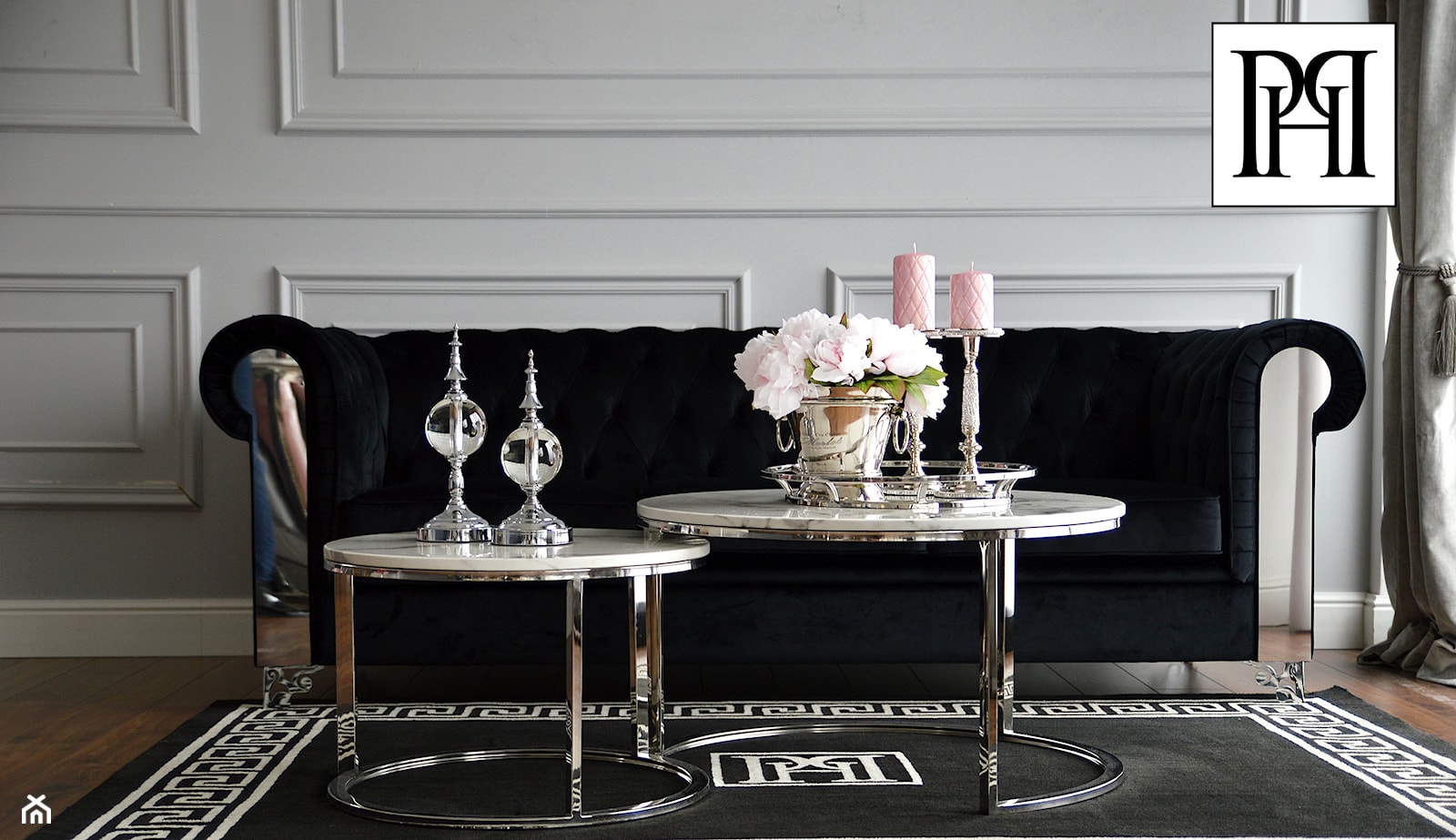 Salon w stylu klasycznym - meble tapicerowane sofa glamour - zdjęcie od PRIMAVERA-HOME.COM - Homebook