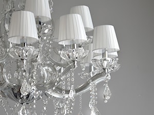 Oświetlenie - klasyczny elegancki kryształowy żyrandol w stylu Glamour - zdjęcie od PRIMAVERA-HOME.COM