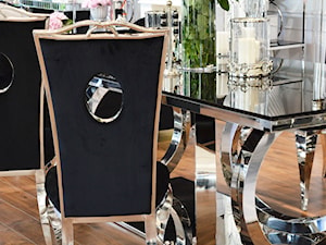 Stół i krzesła do jadalni ze stali w stylu Glamour i Nowoczesnym - Mała biała jadalnia w salonie, styl glamour - zdjęcie od PRIMAVERA-HOME.COM