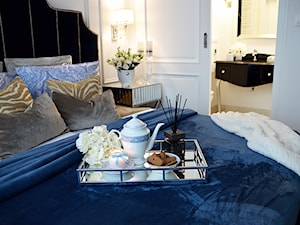 Łóżko sypialniane w stylu nowojorskim - zdjęcie od PRIMAVERA-HOME.COM