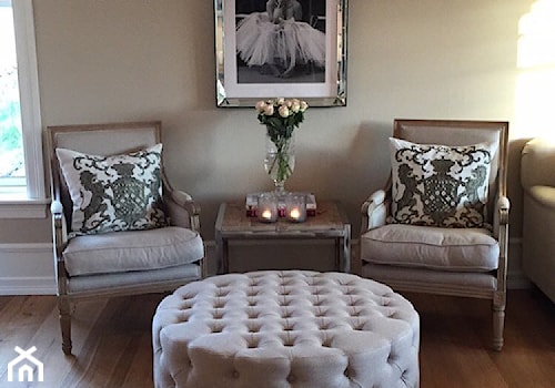 Fotel tapicerowany szary w stylu prowansalskim francuskim shabby chic HAMPTONS 201 - zdjęcie od PRIMAVERA-HOME.COM