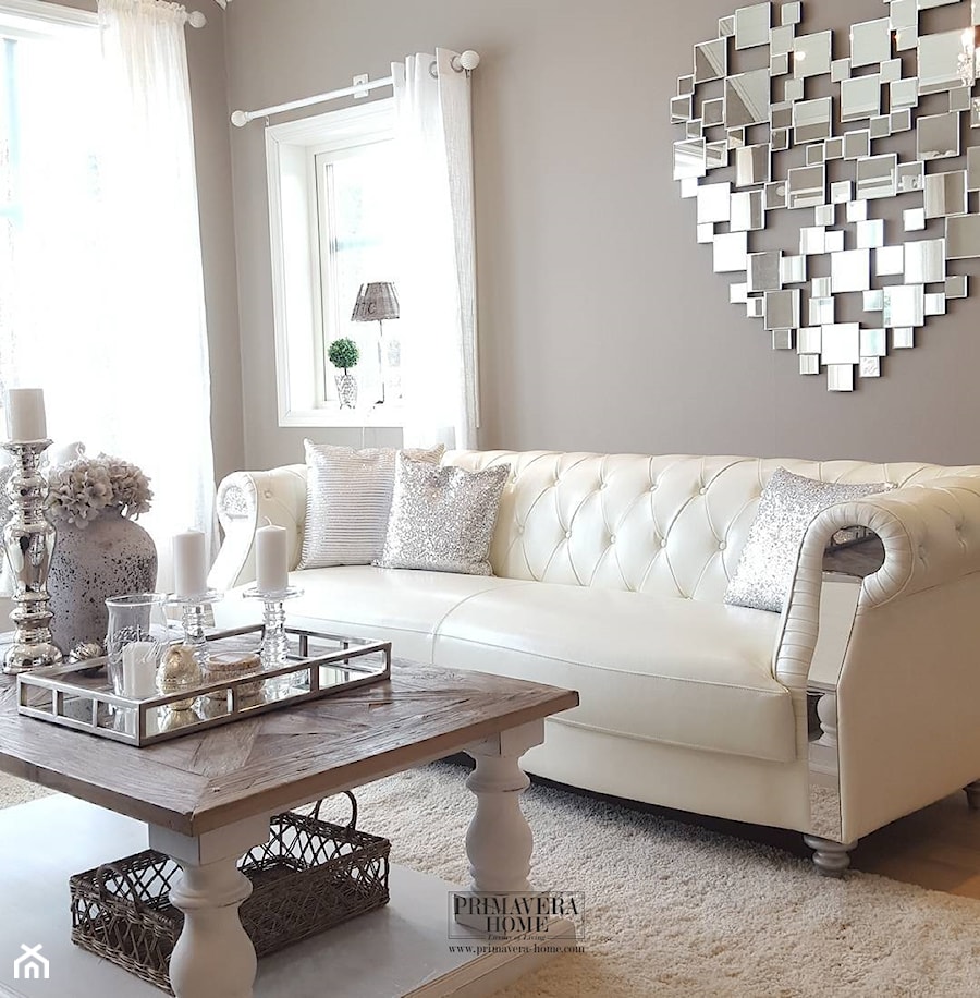 Nowoczesna sofa bała MODERN GLAMOUR - Mały średni brązowy salon, styl glamour - zdjęcie od PRIMAVERA-HOME.COM