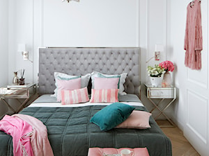 Konsole lustrzane Glamour Nowojorskie - Średnia biała sypialnia, styl glamour - zdjęcie od PRIMAVERA-HOME.COM