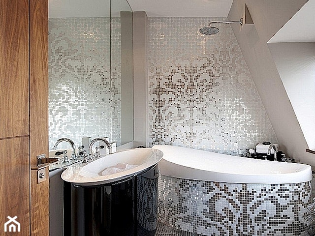 Luksusowa łazienka z mozaiką szklaną 
