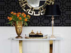 Nowoczesne oświetlenie - złota lampa czarny abażur w stylu Glmaour - zdjęcie od PRIMAVERA-HOME.COM
