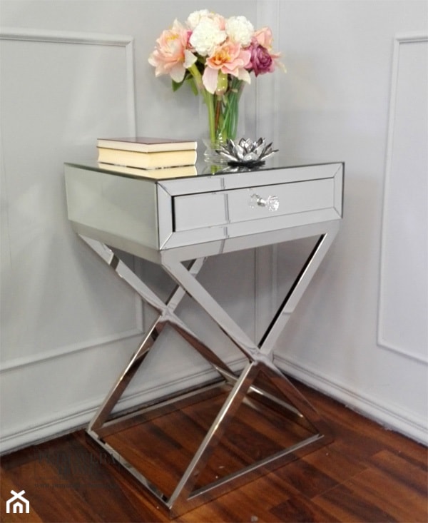 Meble lustrzane w stylu nowojorskim - Mała szara sypialnia, styl glamour - zdjęcie od PRIMAVERA-HOME.COM