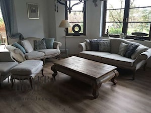 Wnętrza w stulu PROWANSALSKIM I SHABBY CHIC - Średni biały salon z tarasem / balkonem, styl prowansalski - zdjęcie od PRIMAVERA-HOME.COM