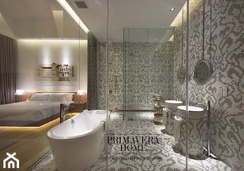Łazienka w stylu Glamour z obrazem z mozaiki - Średnia na poddaszu bez okna z dwoma umywalkami łazienka, styl nowoczesny - zdjęcie od PRIMAVERA-HOME.COM