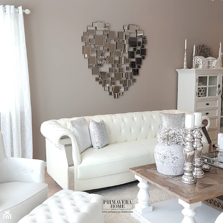 Nowoczesna sofa bała MODERN GLAMOUR - Mały średni beżowy salon, styl glamour - zdjęcie od PRIMAVERA-HOME.COM