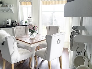 Wnętrza w stulu PROWANSALSKIM I SHABBY CHIC - Salon, styl prowansalski - zdjęcie od PRIMAVERA-HOME.COM