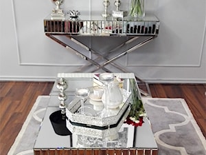 Meble lustrzane w stylu nowojorskim - Mały biały salon, styl nowoczesny - zdjęcie od PRIMAVERA-HOME.COM
