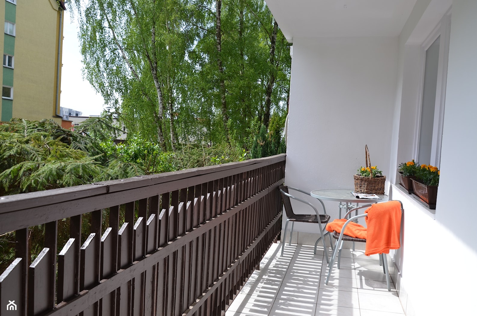 Balkon z miejscem na odpoczynek - zdjęcie od anuska7 - Homebook