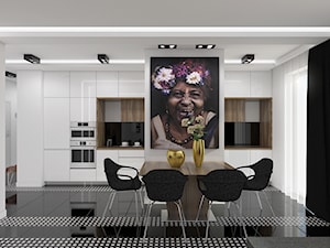 Lustrzane Odbicie - Duża otwarta biała czarna z zabudowaną lodówką kuchnia jednorzędowa z oknem, styl nowoczesny - zdjęcie od Creoline