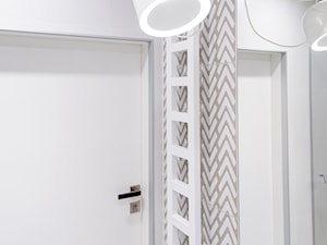 Wakacje w Mikołlowie - Mała bez okna z lustrem łazienka, styl nowoczesny - zdjęcie od Concept JO ANA