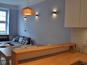 JÓZEFA / wielka metamorfoza - Mały szary salon z kuchnią z jadalnią, styl skandynawski - zdjęcie od NIESKROMNE PROGI