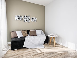 Mieszkanie pokazowe - Średnia brązowa szara sypialnia, styl skandynawski - zdjęcie od Q2Design