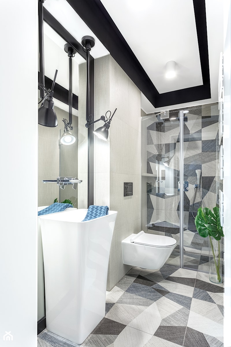 Dom jednorodzinny - Średnia bez okna z lustrem z punktowym oświetleniem łazienka, styl nowoczesny - zdjęcie od Maciejewska Design